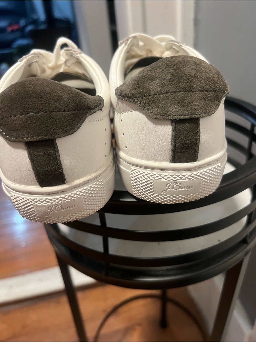 J. Crew White Leather Low-Top Sneakers with Gray Heel Tab size 7 women - Picture 5 of 12